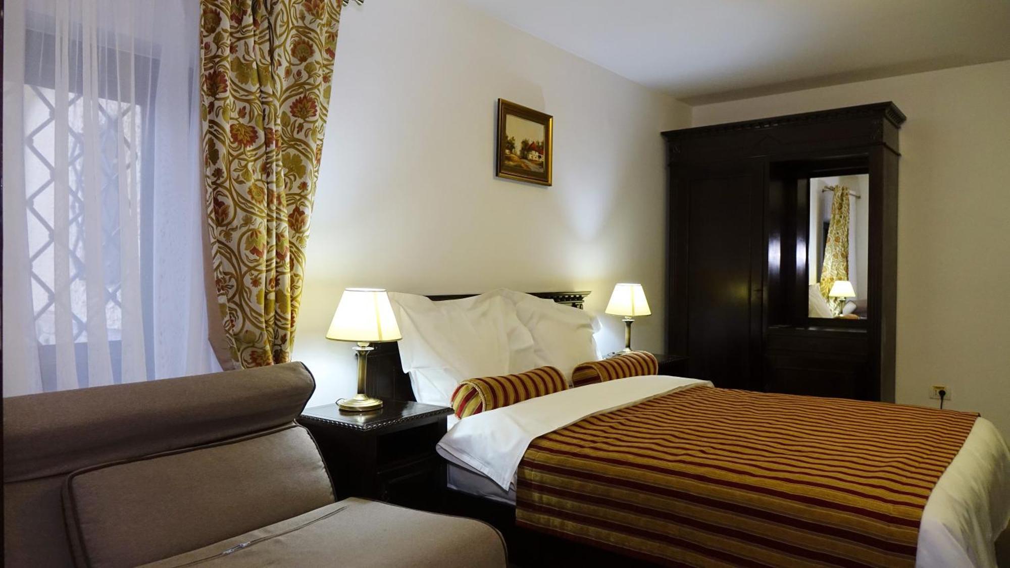 Vila Leonida - Resort Leonida بوستين المظهر الخارجي الصورة