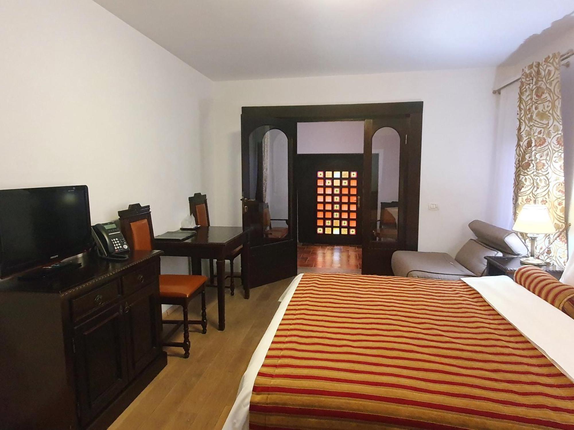 Vila Leonida - Resort Leonida بوستين المظهر الخارجي الصورة