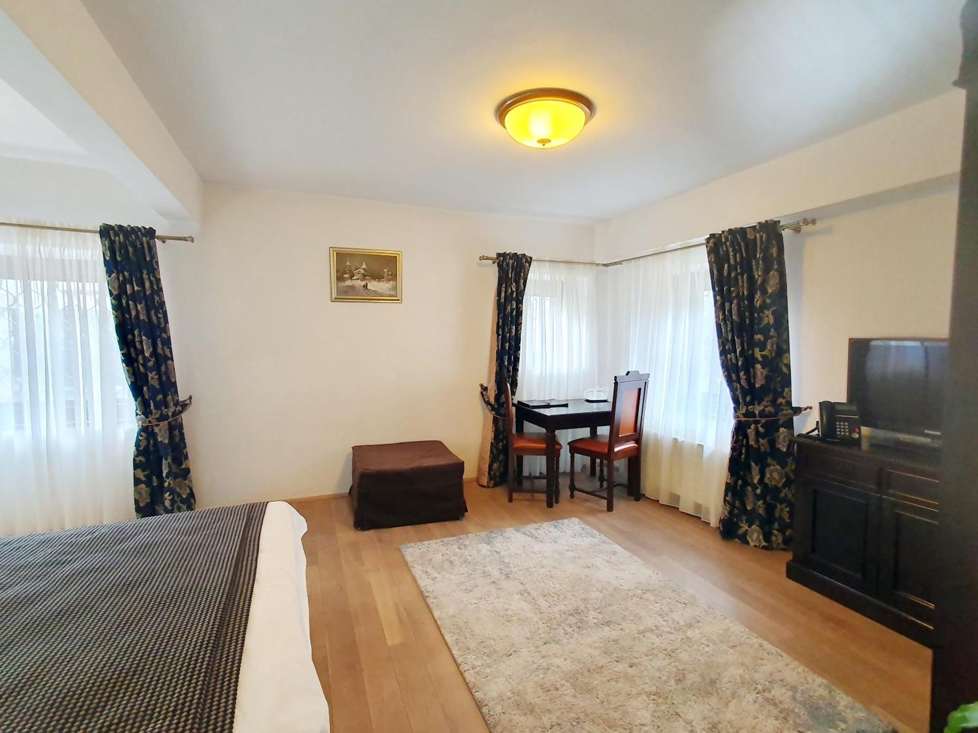 Vila Leonida - Resort Leonida بوستين المظهر الخارجي الصورة