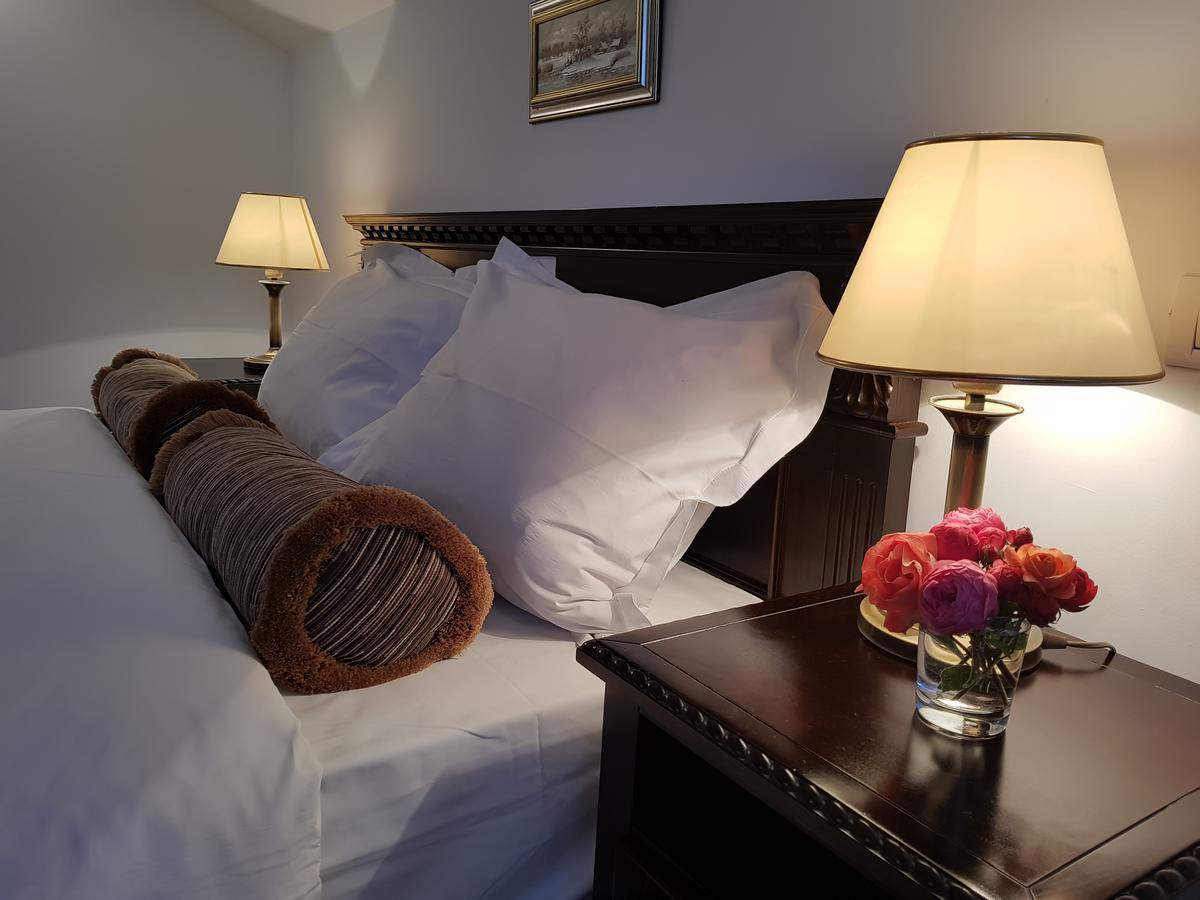 Vila Leonida - Resort Leonida بوستين المظهر الخارجي الصورة